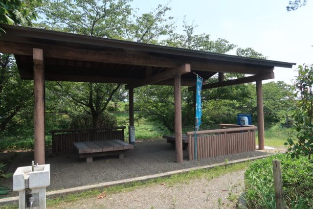 赤坂泉公園（砥部町）のベンチ